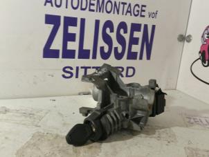 Usados Cerradura de contacto y llave BMW X5 (E53) 3.0d 24V Precio de solicitud ofrecido por Zelissen V.O.F. autodemontage