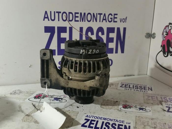 Begagnade Dynamo Volvo S80 (TR/TS) 2.8 T6 24V Pris € 31,50 Marginaltabell erbjuds av Zelissen V.O.F. autodemontage