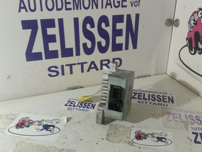 Begagnade Servostyrningspump Opel Corsa C (F08/68) 1.0 12V Twin Port Pris på förfrågan erbjuds av Zelissen V.O.F. autodemontage
