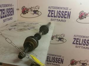 Used Front drive shaft, right Mitsubishi Space Star (DG) 1.9 DI-D HP Price on request offered by Zelissen V.O.F. autodemontage