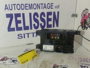 Używane Skrzynka bezpieczników Opel Corsa D 1.2 16V Cena € 105,00 Procedura marży oferowane przez Zelissen V.O.F. autodemontage