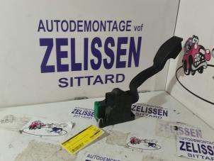 Used Accelerator pedal Opel Corsa D 1.2 16V Price € 68,25 Margin scheme offered by Zelissen V.O.F. autodemontage