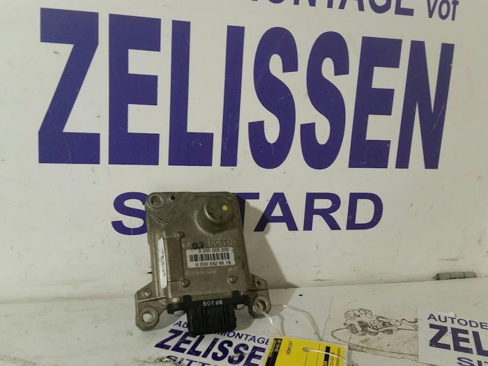 Begagnade Hastighetssensor Mercedes S (W220) 3.2 S-320 18V Pris € 52,50 Marginaltabell erbjuds av Zelissen V.O.F. autodemontage