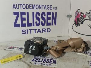 Usagé Ceinture arrière droit Mercedes S (W220) 3.2 S-320 18V Prix € 47,25 Règlement à la marge proposé par Zelissen V.O.F. autodemontage