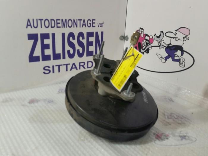 Usagé Servo frein Renault Modus/Grand Modus (JP) 1.4 16V Prix € 78,75 Règlement à la marge proposé par Zelissen V.O.F. autodemontage