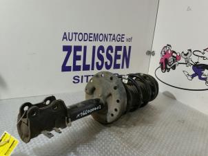 Usados Barra de amortiguador derecha delante Opel Corsa Precio € 78,75 Norma de margen ofrecido por Zelissen V.O.F. autodemontage