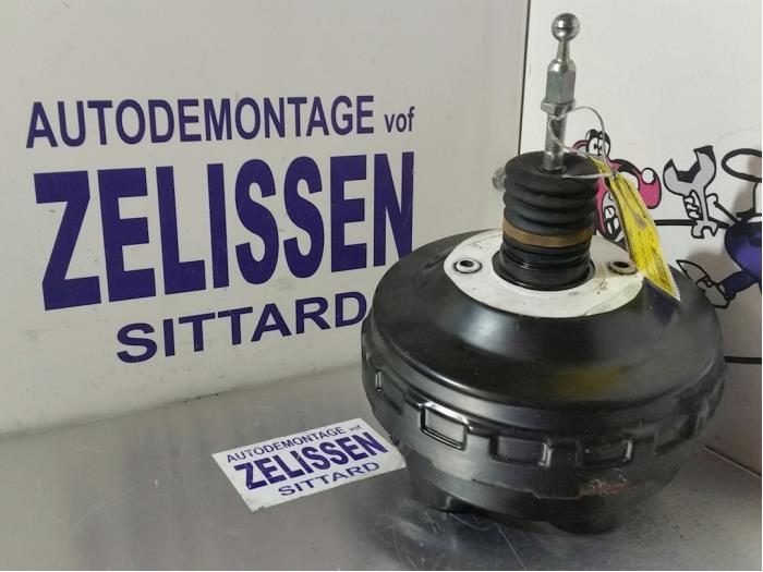 Begagnade Bromsservo Audi A5 Quattro (B8C/S) Pris € 78,75 Marginaltabell erbjuds av Zelissen V.O.F. autodemontage