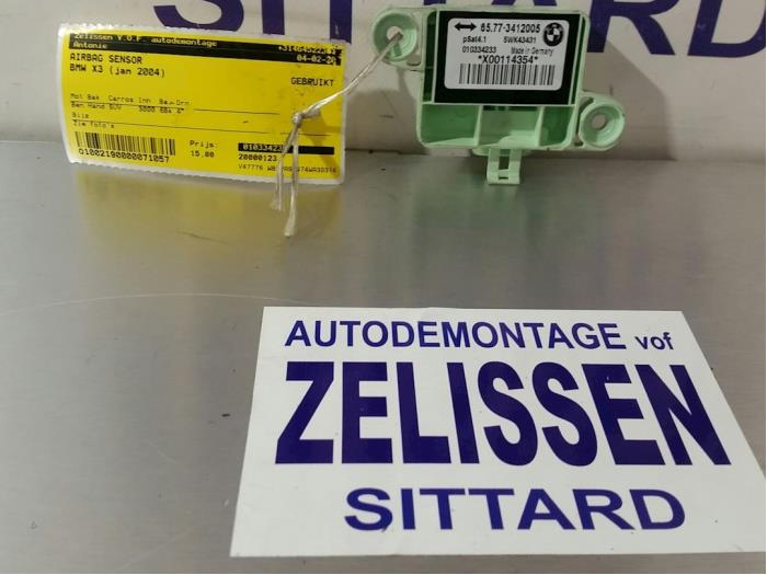 Begagnade Airbagsensor BMW X3 (E83) 3.0i xDrive 24V Pris € 15,75 Marginaltabell erbjuds av Zelissen V.O.F. autodemontage