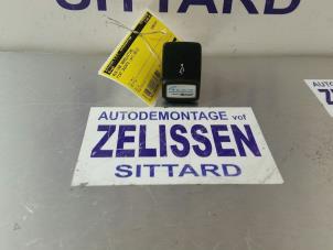 Used AUX / USB connection Fiat Ducato (250) 3.0 D 177 MultiJet II Power Price € 31,50 Margin scheme offered by Zelissen V.O.F. autodemontage