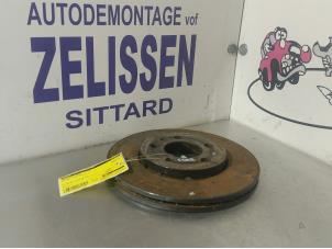 Usagé Disque de frein avant Volkswagen Polo V (6R) 1.4 16V Prix € 36,75 Règlement à la marge proposé par Zelissen V.O.F. autodemontage