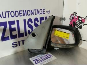 Gebrauchte Außenspiegel rechts Renault Kangoo Express (FC) 1.5 dCi 80 Preis € 26,25 Margenregelung angeboten von Zelissen V.O.F. autodemontage