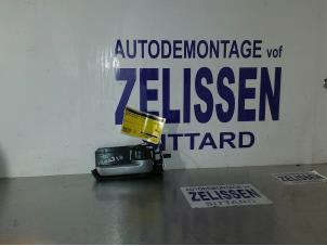 Gebrauchte Türgriff 4-türig rechts vorne Nissan Pixo (D31S) 1.0 12V Preis € 21,00 Margenregelung angeboten von Zelissen V.O.F. autodemontage