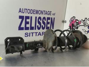 Used Front shock absorber rod, right Nissan Pixo (D31S) 1.0 12V Price € 36,75 Margin scheme offered by Zelissen V.O.F. autodemontage