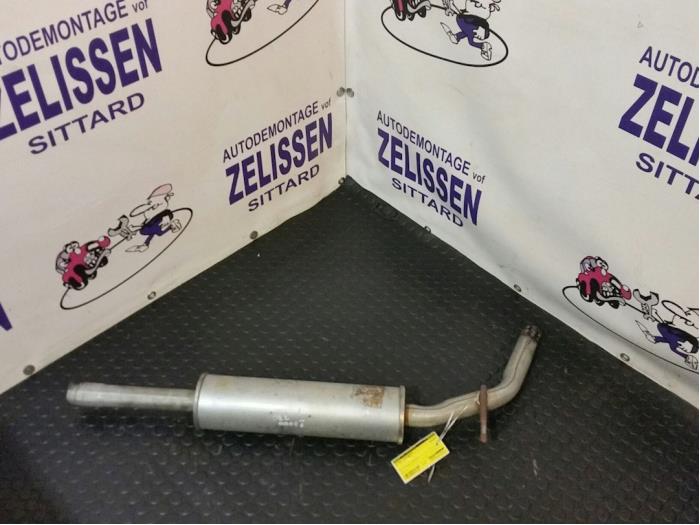 Gebrauchte Auspuff Mitteldämpfer Volkswagen Polo III (6N1) 1.6i 75 Preis € 31,50 Margenregelung angeboten von Zelissen V.O.F. autodemontage