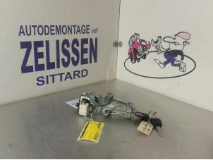 Gebrauchte Zündschloss + Schlüssel Opel Agila (B) 1.0 12V Preis € 52,50 Margenregelung angeboten von Zelissen V.O.F. autodemontage