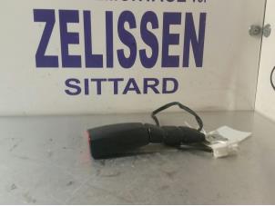 Usagé Insertion ceinture de sécurité avant gauche Kia Picanto (BA) 1.0 12V Prix € 21,00 Règlement à la marge proposé par Zelissen V.O.F. autodemontage