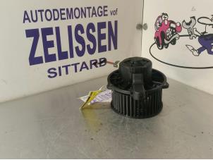 Usados Motor de ventilador de calefactor Kia Picanto (BA) 1.0 12V Precio € 26,25 Norma de margen ofrecido por Zelissen V.O.F. autodemontage