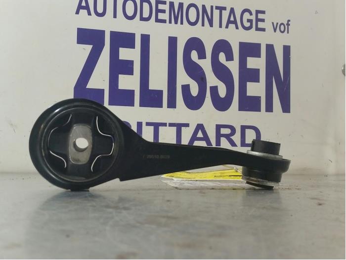 Used Engine mount Renault Kangoo Express (FC) 1.5 dCi 60 Price € 26,25 Margin scheme offered by Zelissen V.O.F. autodemontage