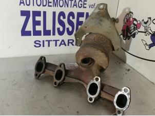 Used Exhaust manifold + catalyst Volkswagen Caddy III (2KA,2KH,2CA,2CH) 2.0 SDI Price € 150,00 Margin scheme offered by Zelissen V.O.F. autodemontage