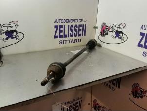 Used Front drive shaft, right Opel Astra H GTC (L08) 1.6 16V Twinport Price € 42,00 Margin scheme offered by Zelissen V.O.F. autodemontage