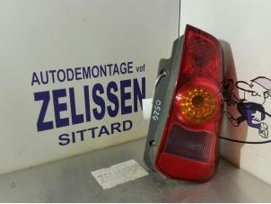 Gebrauchte Rücklicht rechts Mitsubishi Space Star (DG) 1.9 DI-D Preis € 31,50 Margenregelung angeboten von Zelissen V.O.F. autodemontage