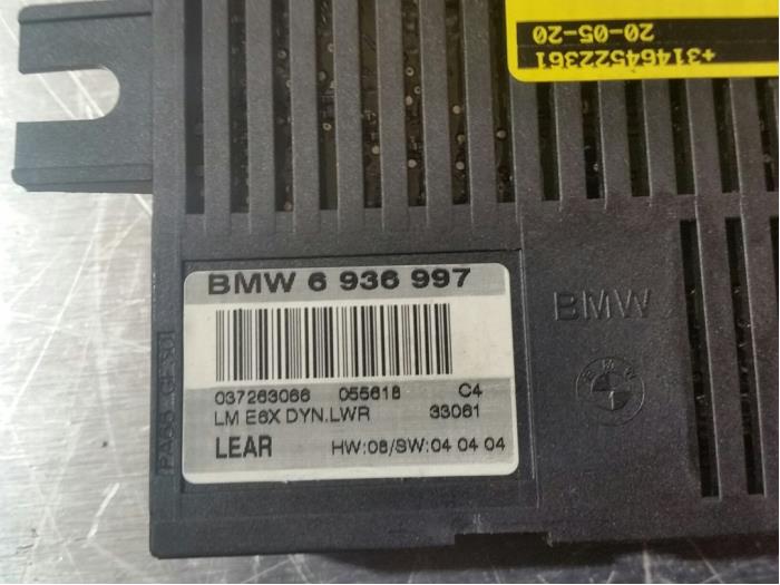 Module Xenon d'un BMW 5 serie (E60) 530d 24V 2003