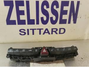 Used Panic lighting switch Mercedes S (W220) 5.5 S-600 36V Twin Turbo Price € 36,75 Margin scheme offered by Zelissen V.O.F. autodemontage