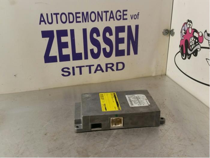 Begagnade Telefonmodul Mercedes S (W220) 5.5 S-600 36V Twin Turbo Pris € 131,25 Marginaltabell erbjuds av Zelissen V.O.F. autodemontage