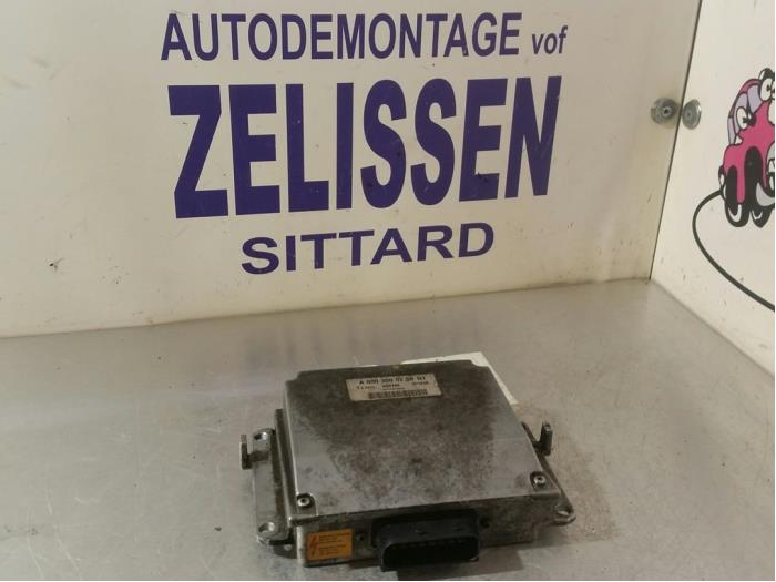 Usados Módulo de encendido Mercedes S (W220) 5.5 S-600 36V Twin Turbo Precio € 498,75 Norma de margen ofrecido por Zelissen V.O.F. autodemontage