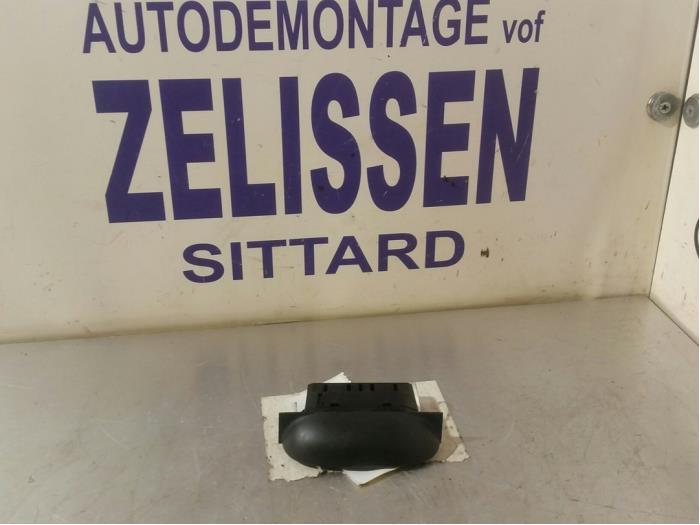 Begagnade PDC-panel Mercedes S (W220) 5.5 S-600 36V Twin Turbo Pris € 21,00 Marginaltabell erbjuds av Zelissen V.O.F. autodemontage
