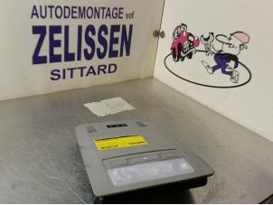 Usagé Eclairage intérieur avant Opel Insignia Sports Tourer 1.6 CDTI 16V 136 Prix € 42,00 Règlement à la marge proposé par Zelissen V.O.F. autodemontage