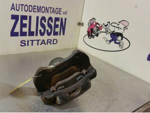 Used Front brake calliper, right Opel Insignia Sports Tourer 1.6 CDTI 16V 136 Price € 105,00 Margin scheme offered by Zelissen V.O.F. autodemontage
