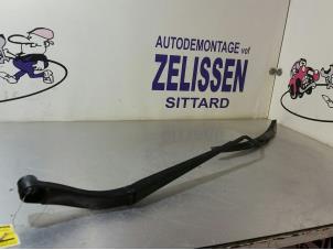 Usagé Bras essuie-glace avant Opel Insignia Sports Tourer 1.6 CDTI 16V 136 Prix € 36,75 Règlement à la marge proposé par Zelissen V.O.F. autodemontage