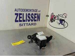 Usagé Ceinture arrière gauche Opel Insignia Sports Tourer 1.6 CDTI 16V 136 Prix € 52,50 Règlement à la marge proposé par Zelissen V.O.F. autodemontage
