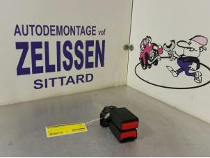 Usagé Insertion ceinture de sécurité arrière droite Opel Insignia Sports Tourer 1.6 CDTI 16V 136 Prix € 31,50 Règlement à la marge proposé par Zelissen V.O.F. autodemontage