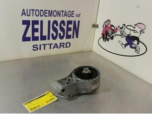 Support moteur d'un Opel Insignia Sports Tourer 1.6 CDTI 16V 136 2017