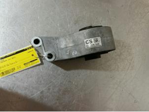Support moteur d'un Opel Insignia Sports Tourer 1.6 CDTI 16V 136 2017
