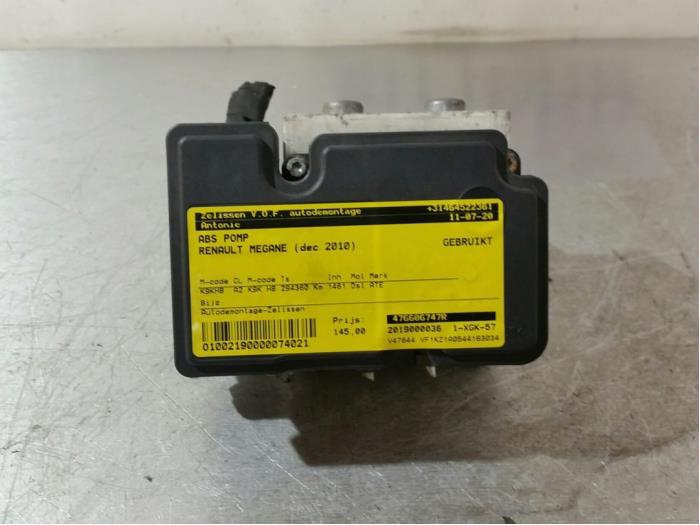 Usagé Pompe ABS Renault Megane III Grandtour (KZ) 1.5 dCi 90 Prix € 152,25 Règlement à la marge proposé par Zelissen V.O.F. autodemontage