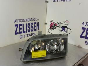 Gebrauchte Scheinwerfer links Kia Joice Preis € 42,00 Margenregelung angeboten von Zelissen V.O.F. autodemontage