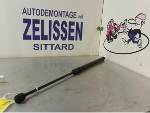 Used Rear gas strut, left Opel Astra K Sports Tourer 1.0 Turbo 12V Price € 26,25 Margin scheme offered by Zelissen V.O.F. autodemontage