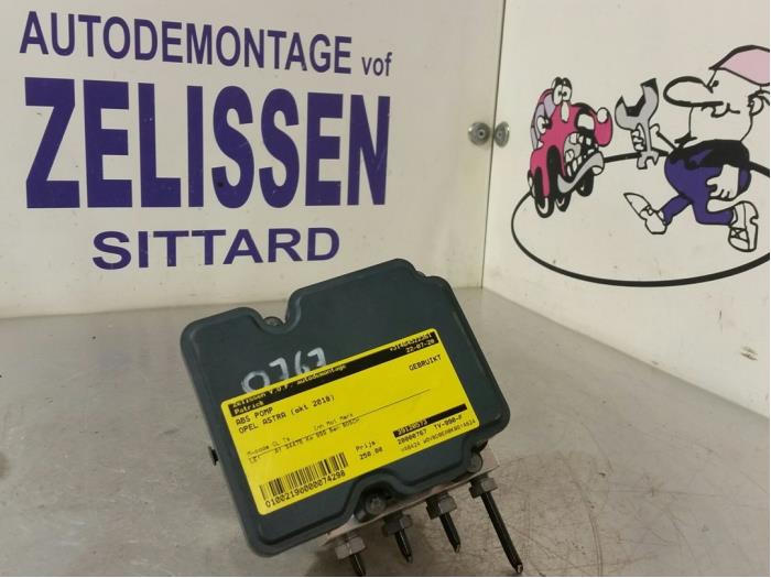 Begagnade ABS-pump Opel Astra K Sports Tourer 1.0 Turbo 12V Pris € 262,50 Marginaltabell erbjuds av Zelissen V.O.F. autodemontage