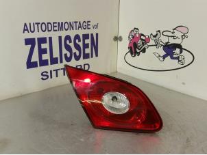 Usados Luz trasera izquierda Volkswagen Passat CC (357) 2.0 TDI 16V 135 Precio € 78,75 Norma de margen ofrecido por Zelissen V.O.F. autodemontage