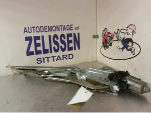 Usagé Mécanique vitre 2portes avant droite BMW Z3 Roadster (E36/7) 1.9 Prix € 73,50 Règlement à la marge proposé par Zelissen V.O.F. autodemontage