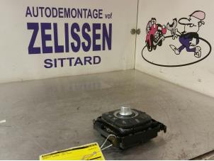 Used Multi-media control unit Renault Megane III Grandtour (KZ) 1.5 dCi 90 Price € 52,50 Margin scheme offered by Zelissen V.O.F. autodemontage