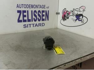 Używane Zestaw cewek zaplonowych Opel Corsa B (73/78/79) 1.2i E City,Swing,Joy,GLS Cena € 21,00 Procedura marży oferowane przez Zelissen V.O.F. autodemontage