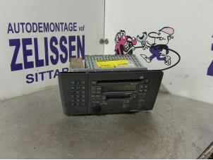 Usagé Radio/Lecteur CD Volvo S60 I (RS/HV) 2.4 20V 170 Prix € 68,25 Règlement à la marge proposé par Zelissen V.O.F. autodemontage