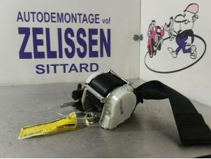 Used Front seatbelt, left BMW 3 serie (E92) 325i Price € 42,00 Margin scheme offered by Zelissen V.O.F. autodemontage