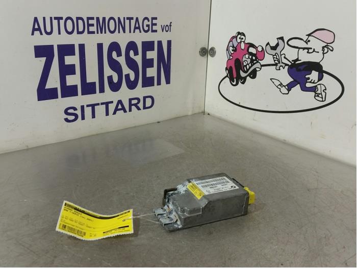 Begagnade Airbagmodul BMW 7 serie (E65/E66/E67) 735i,Li 3.6 V8 32V Pris € 99,75 Marginaltabell erbjuds av Zelissen V.O.F. autodemontage