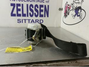 Used Front seatbelt, right BMW 3 serie (E92) 325i Price € 42,00 Margin scheme offered by Zelissen V.O.F. autodemontage