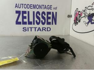 Used Rear seatbelt, right BMW 3 serie (E92) 325i Price € 42,00 Margin scheme offered by Zelissen V.O.F. autodemontage